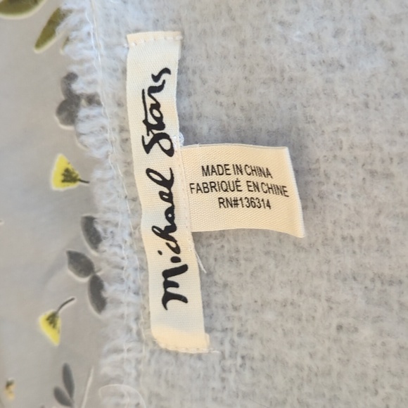 New Michael Stars Blanket Scarf - Picture 3 of 4
